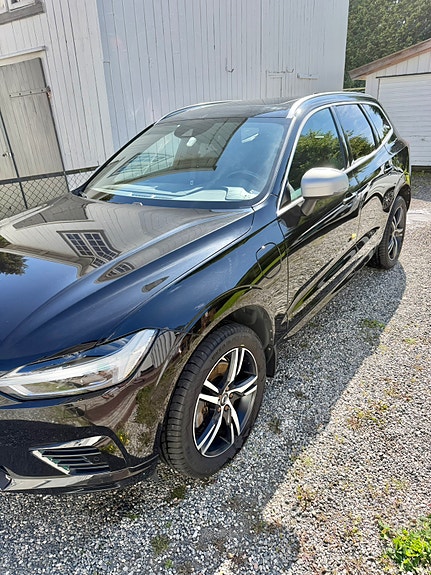 Volvo XC60 8 of 30