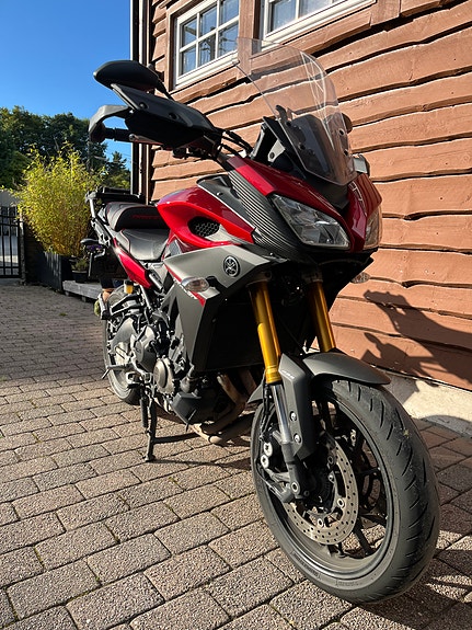 Yamaha MT-09 Tracer 3 of 10
