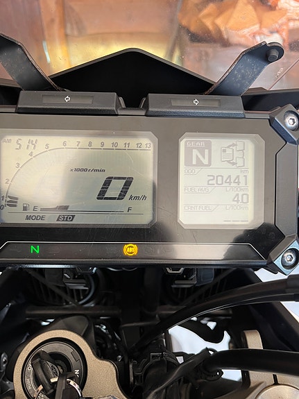 Yamaha MT-09 Tracer 9 of 10