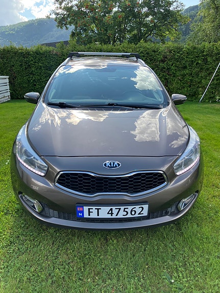 Kia Ceed 4 of 27