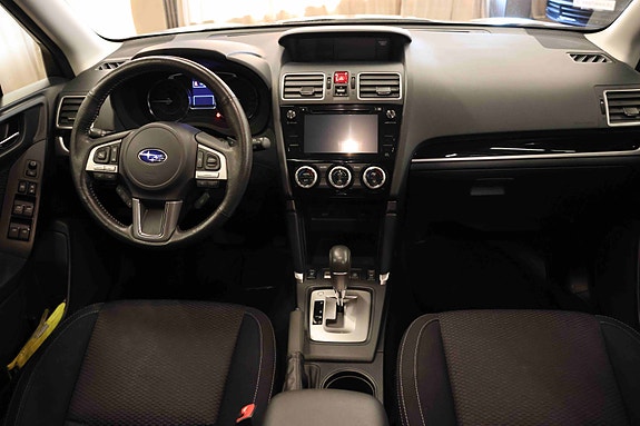 Subaru Forester 14 of 30