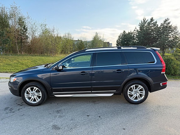 Volvo XC70 21 of 28