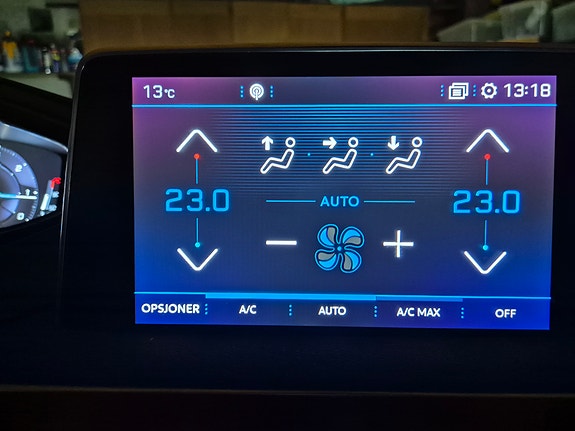 Peugeot 5008 25 of 26