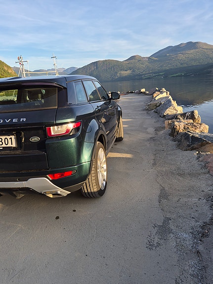 Land Rover Range Rover 18 of 27