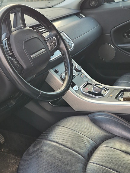Land Rover Range Rover 24 of 27