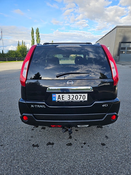 Nissan X-Trail 4 of 17