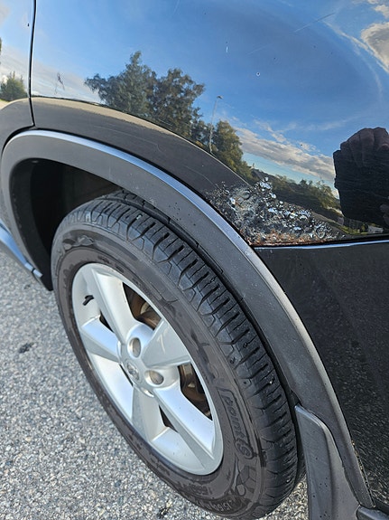 Nissan X-Trail 3 of 17