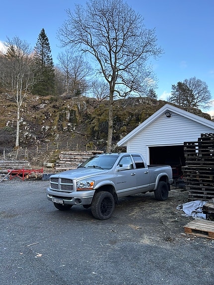 Dodge RAM 3 of 23