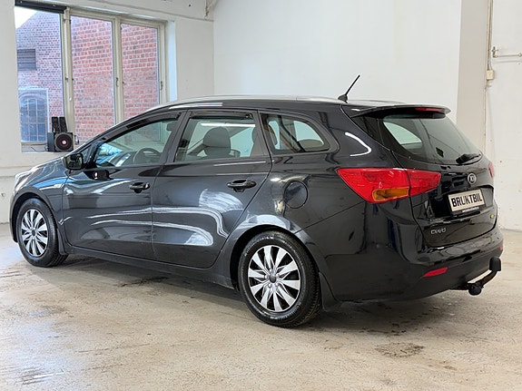 Kia Ceed 13 of 30