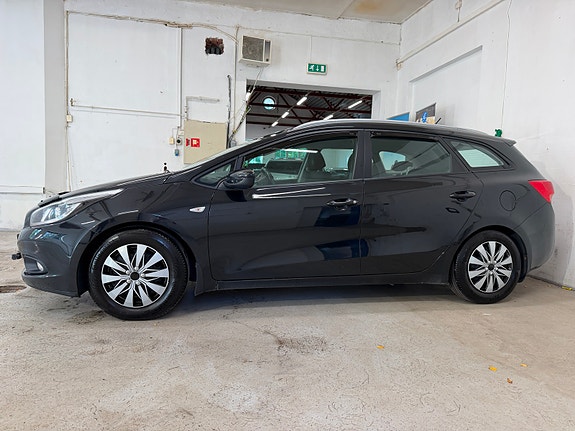 Kia Ceed 5 of 30