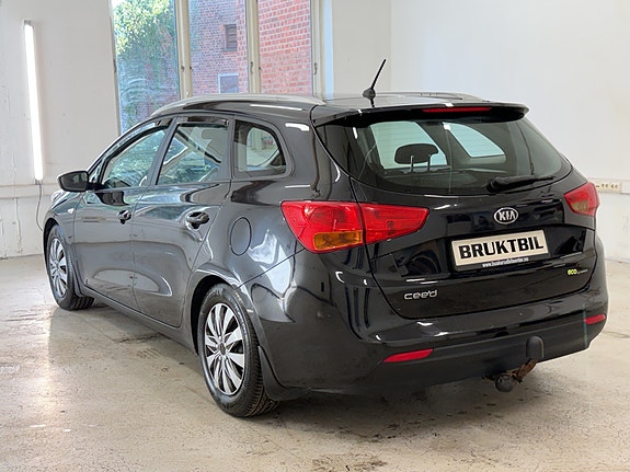 Kia Ceed 14 of 30
