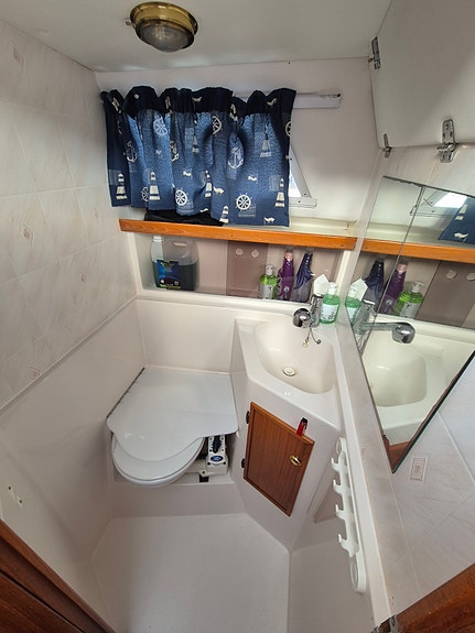 Marex 280 Holiday. 98 mod - Yanmar 4LH-DTE 165hk 29 of 30