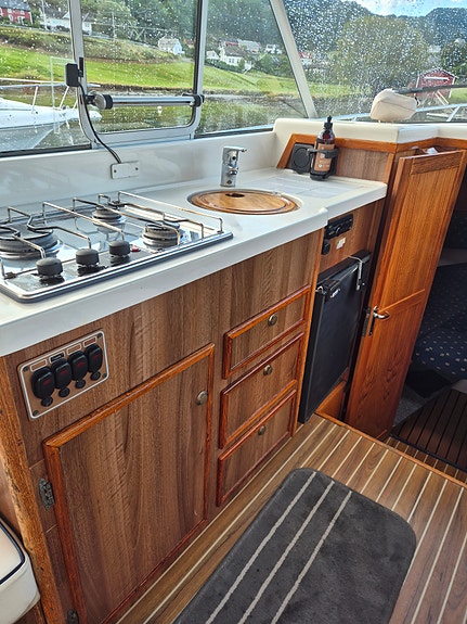Marex 280 Holiday. 98 mod - Yanmar 4LH-DTE 165hk 16 of 30