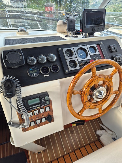 Marex 280 Holiday. 98 mod - Yanmar 4LH-DTE 165hk 13 of 30