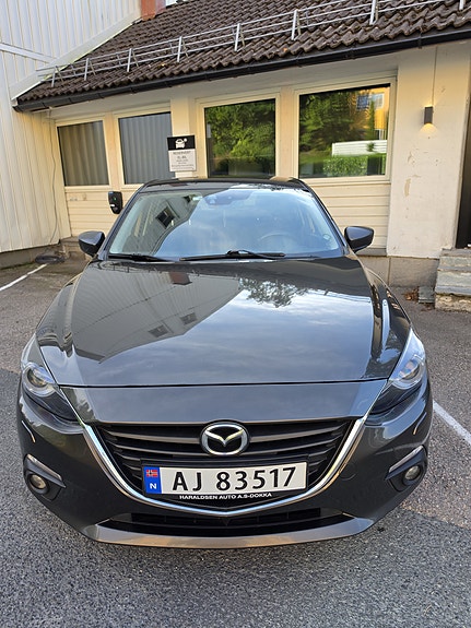 Mazda 3 14 of 24