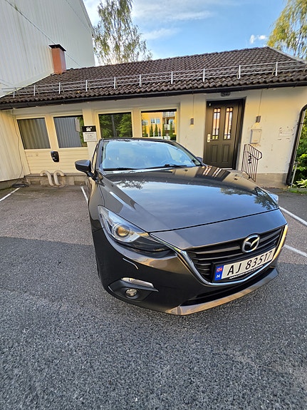 Mazda 3 4 of 24