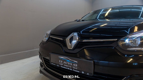 Renault Megane 2 of 23