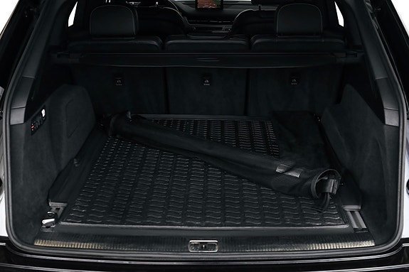 Audi Q7 7 of 27