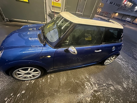 MINI Cooper S 5 of 30