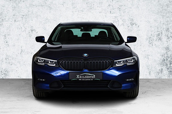 BMW 320d 5 of 21