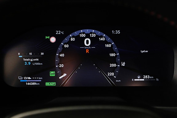 Toyota RAV4 Plug-in Hybrid 20 of 29