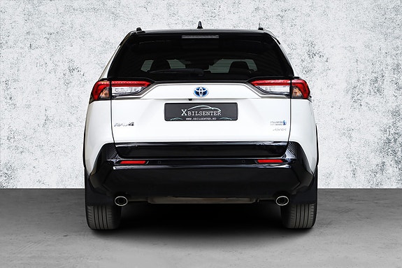 Toyota RAV4 Plug-in Hybrid 6 of 29