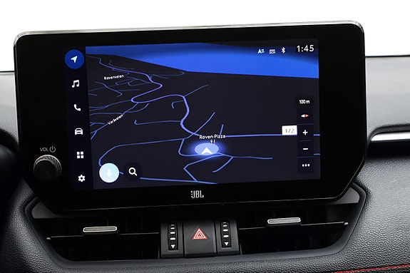 Toyota RAV4 Plug-in Hybrid 26 of 29