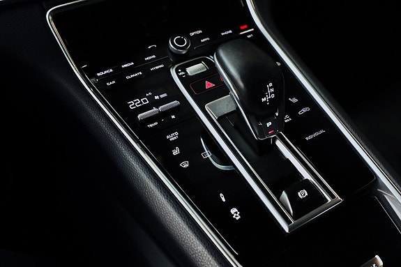 Porsche Panamera 21 of 27