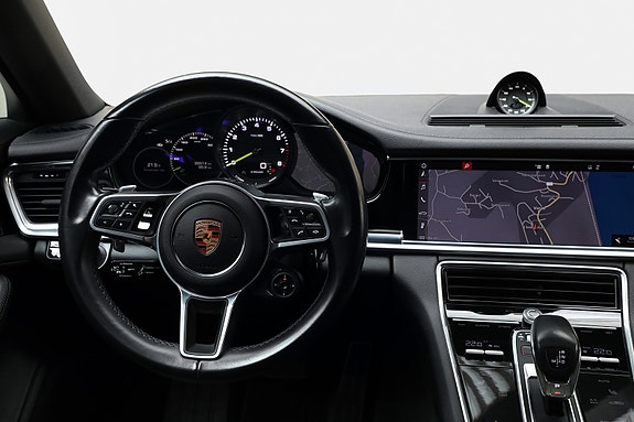 Porsche Panamera 16 of 27