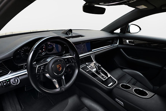 Porsche Panamera 9 of 27