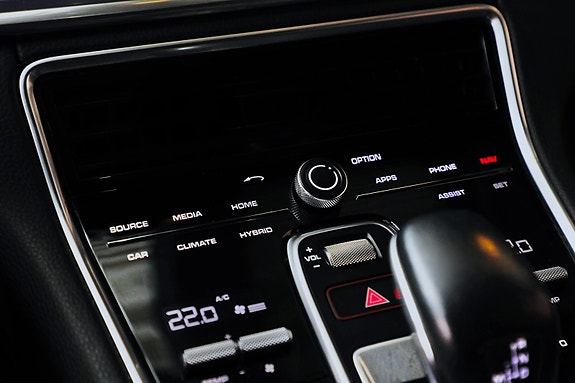 Porsche Panamera 22 of 27