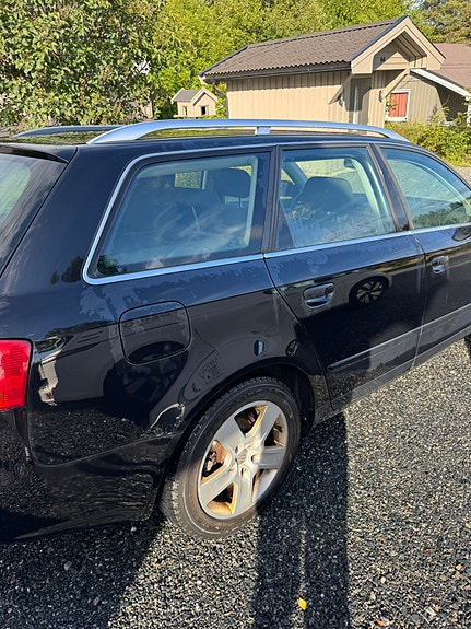 Audi A4 4 of 22