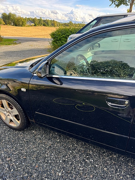 Audi A4 6 of 22