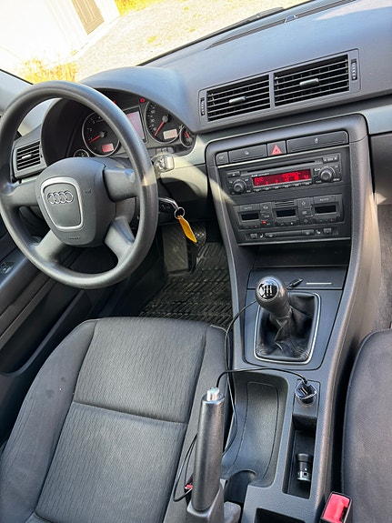 Audi A4 17 of 22