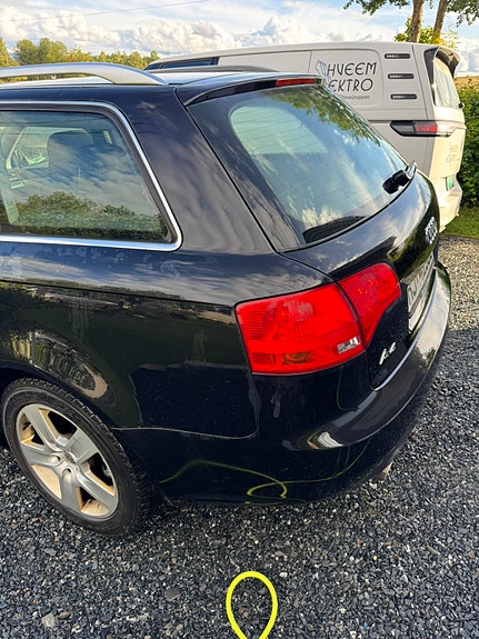 Audi A4 9 of 22