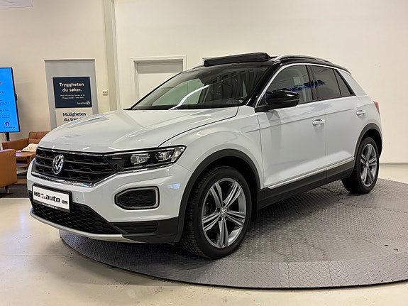 Volkswagen T-Roc 6 of 28