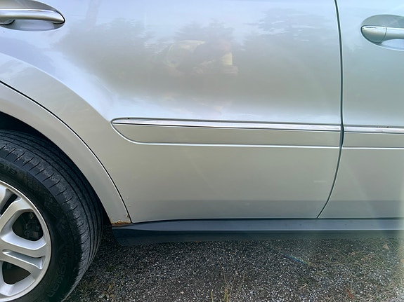Mercedes-Benz ML420 28 of 30