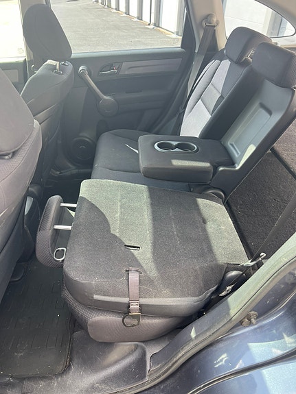 Honda CR-V 2 of 10