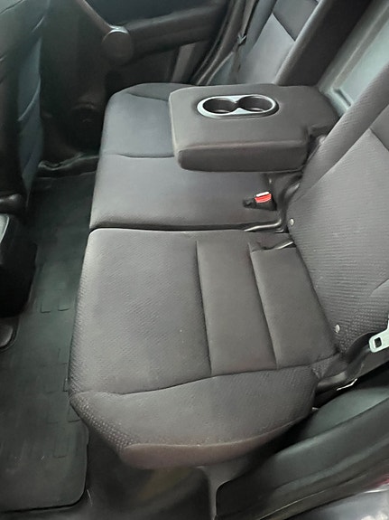 Honda CR-V 8 of 10