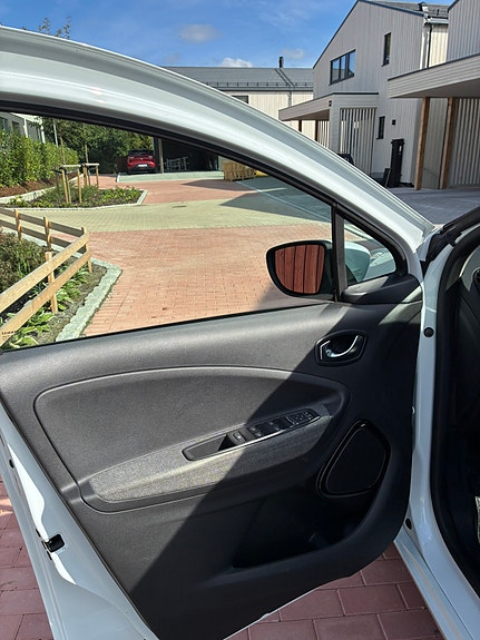 Renault Zoe 12 of 30