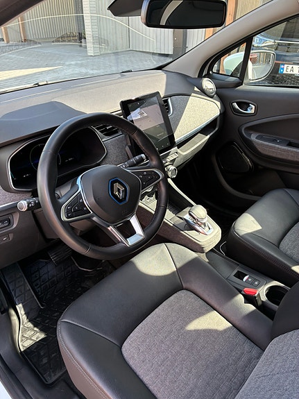 Renault Zoe 14 of 30