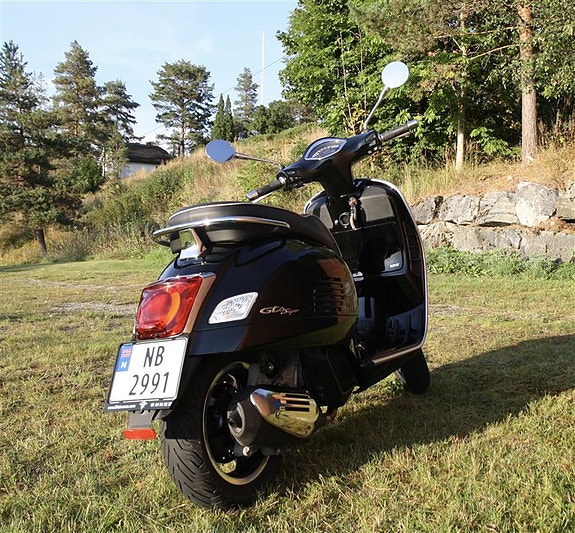 Vespa GTS 125 10 of 10