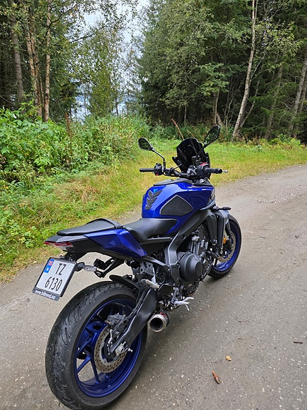 Yamaha MT-09 5 of 15