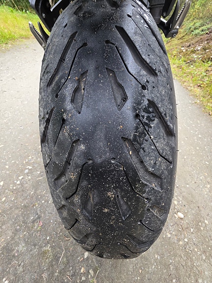 Yamaha MT-09 10 of 15