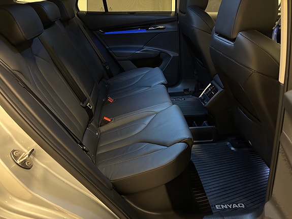 Skoda Enyaq 22 of 25