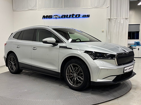 Skoda Enyaq 2 of 25