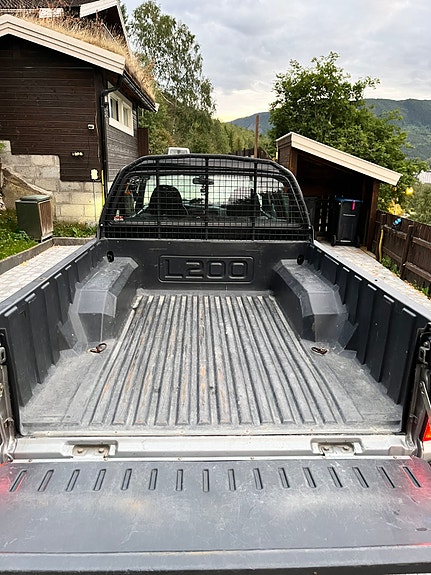 Mitsubishi L200 5 of 27