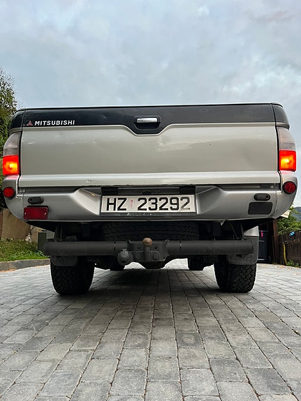 Mitsubishi L200 4 of 27