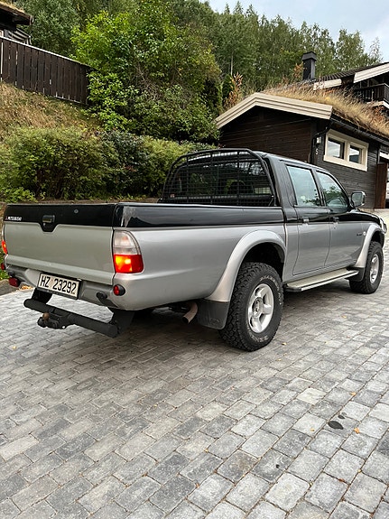 Mitsubishi L200 6 of 27