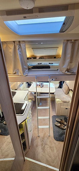 Rapido Rapido 696 F 21 of 30